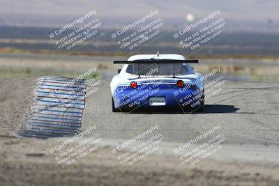 media/Oct-26-2025-CalClub SCCA (Sun) [[8ce1e69566]]/Group 2/Grapevine/